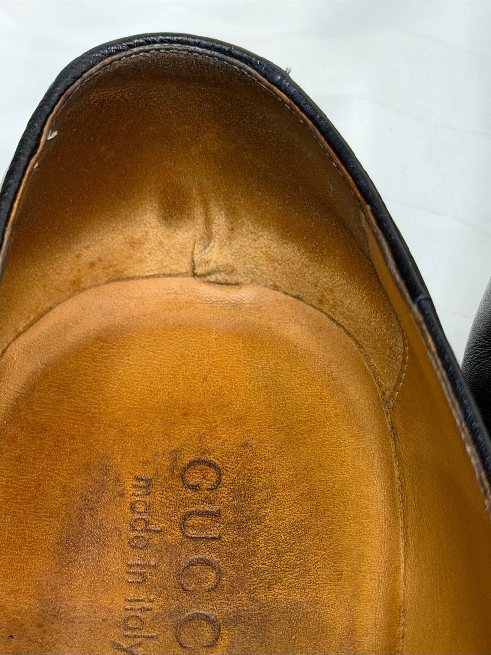 Gucci Men’s 12 Black Leather G Logo Square